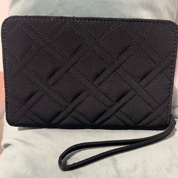 Vera Bradley Black Quilted Wristlet - Picture 2 of 4